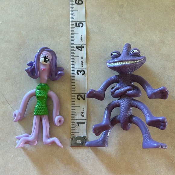 So cute! Original Disney Bendin Friends Celia & Randall - Picture 5 of 5